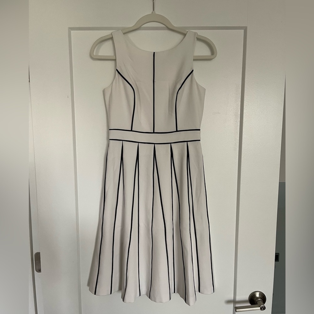 WHBM white black trim dress size 2P